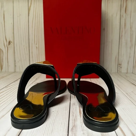 Valentino Garavani One Stud Leather Sandal Black Sz 36.5 / 6.5 - Picture 9 of 12